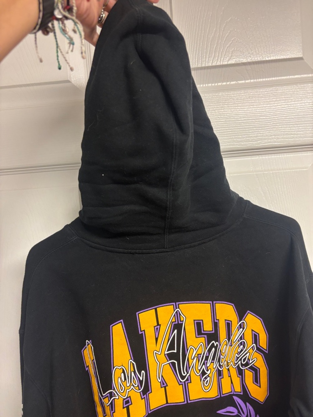 Mitchell & Ness Black Los Angeles Lakers Hoodie with Yellow & Purple Logo - Picture 3 of 8